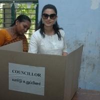 Prasanna - Actor prasanna and Actress sneha voted - stills | Picture 104289